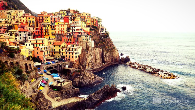 I saw an image like this ten years ago and it took that long to finally capture it myself.